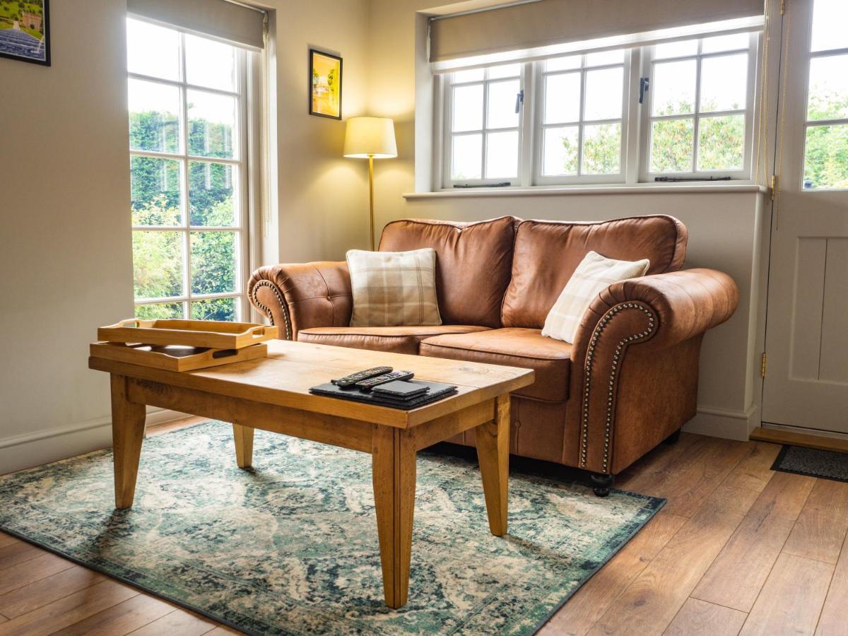 1 Bed Studio In Two Dales Near Matlock & Bakewell Extérieur photo